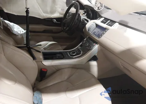 2013 Land Rover Range Rover Evoque Pure Plus z USA, uszkodzony, nr VIN SALVP1BG9DH819381